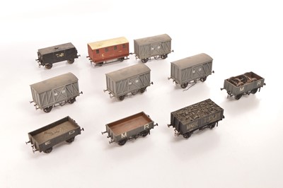 Lot 677 - Milbro and other commercial manufacturers Gauge 1 Rolling stock (10)