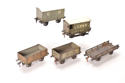 Lot 716 - Carette Gauge 1 group of Good wagons (5)