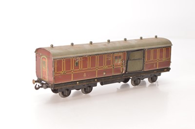Lot 725 - Carette Gauge 1 LMS1924 series Mail Coach