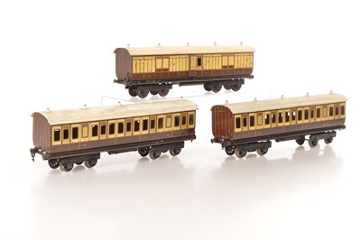 Lot 745 - Marklin Gauge 1 LNWR Passenger coaches (3)