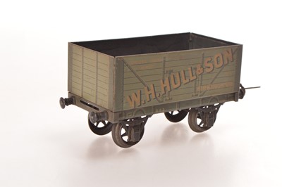 Lot 754 - Carette Gauge 1 'W.H.HULL & SON' open Private owner wagon