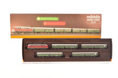 Lot 11 - Marklin Mini-Club Z Gauge Diesel Passenger Train Pack