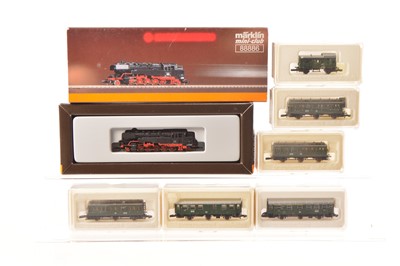 Lot 18 - Marklin Mini-Club Z Gauge German Steam Tank Locomotive and Branchline Coaching Stock (7)