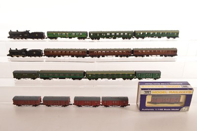 Lot 37 - N Gauge BR Steam Locomotives by Union Mills and Coaching Stock (17)