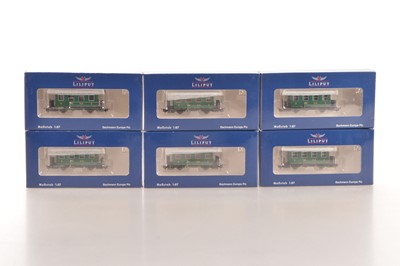 Lot 89 - Liliput H0e Gauge Austrian Branchline Coaching Stock (6)