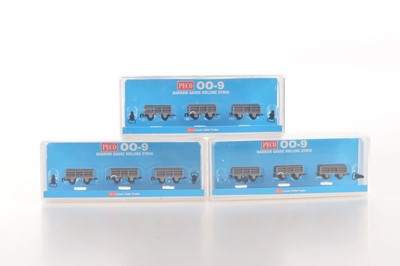 Lot 110 - Peco 009 Gauge Slate Wagons (3)