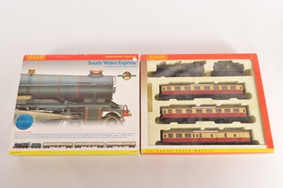Lot 124 - Hornby (China) 00 Gauge boxed South Wales Express and WR Express Passenger Train Packs (2)