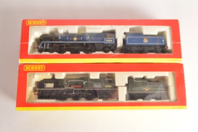 Lot 140 - Hornby (China) 00 Gauge boxed rebuilt West Country Class Smallworld Special edition and rebuilt Merchant Navy Class Steam Locomotives and Tenders (2)