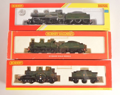 Lot 151 - Hornby (China) 00 Gauge boxed GWR green Locomotives and Tenders (3)