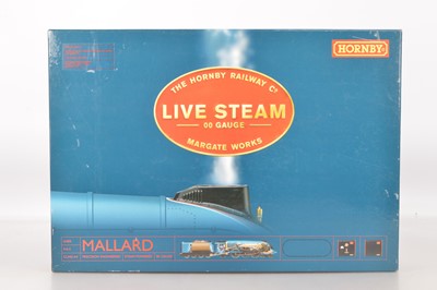 Lot 173 - Hornby (China) 00 Gauge boxed R1058 Live Steam 'Mallard' Set lightly used