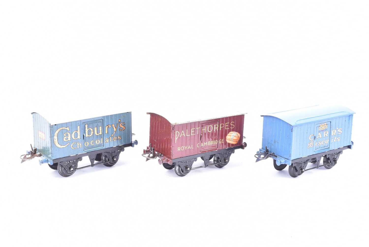 Lot 108 - Hornby 0 Gauge Private Owners Vans