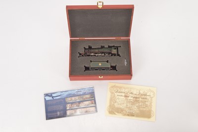 Lot 223 - Bachmann 00 Gauge boxed 32-250 Lomgmoor Military Railway blue and red livery No 400 'Sir Guy Williams'  2-8-0 Austerrity Locomotive and Tender