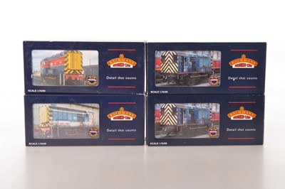 Lot 245 - Bachmann 00 Gauge boxed Class 08 Diesel Shunters (4)