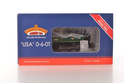 Lot 259 - Bachmann 00 gauge produced exclusively for Model Rail  boxed MR-104 BR green Late Crest USA Class 0-6-0T 30064