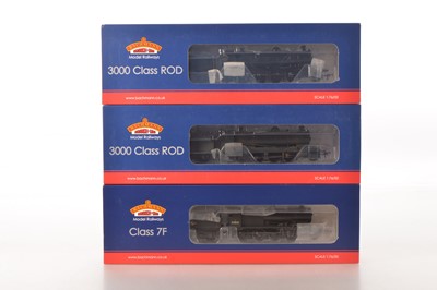 Lot 271 - Bachmann 00 gauge boxed BR black Class 7F and 3000 Class ROD Locomotives and Tenders (3)