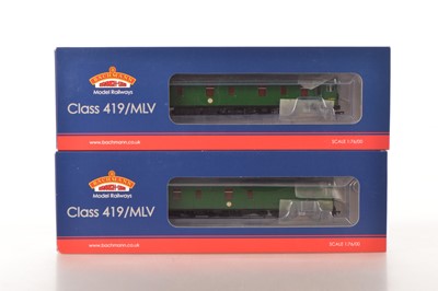 Lot 273 - Pair of Bachmann 00 gauge boxed BR SR green Class 419 MLV Motor Luggage Vans (2)