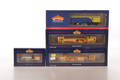 Lot 296 - Bachmann 00 gauge boxed Rail Track Maintenance Rolling Stock (4)