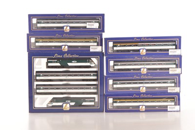 Lot 308 - Lima OO Gauge Great Western Intercity Class 125 Highspeed Train Pack and Additional Coaches (7)
