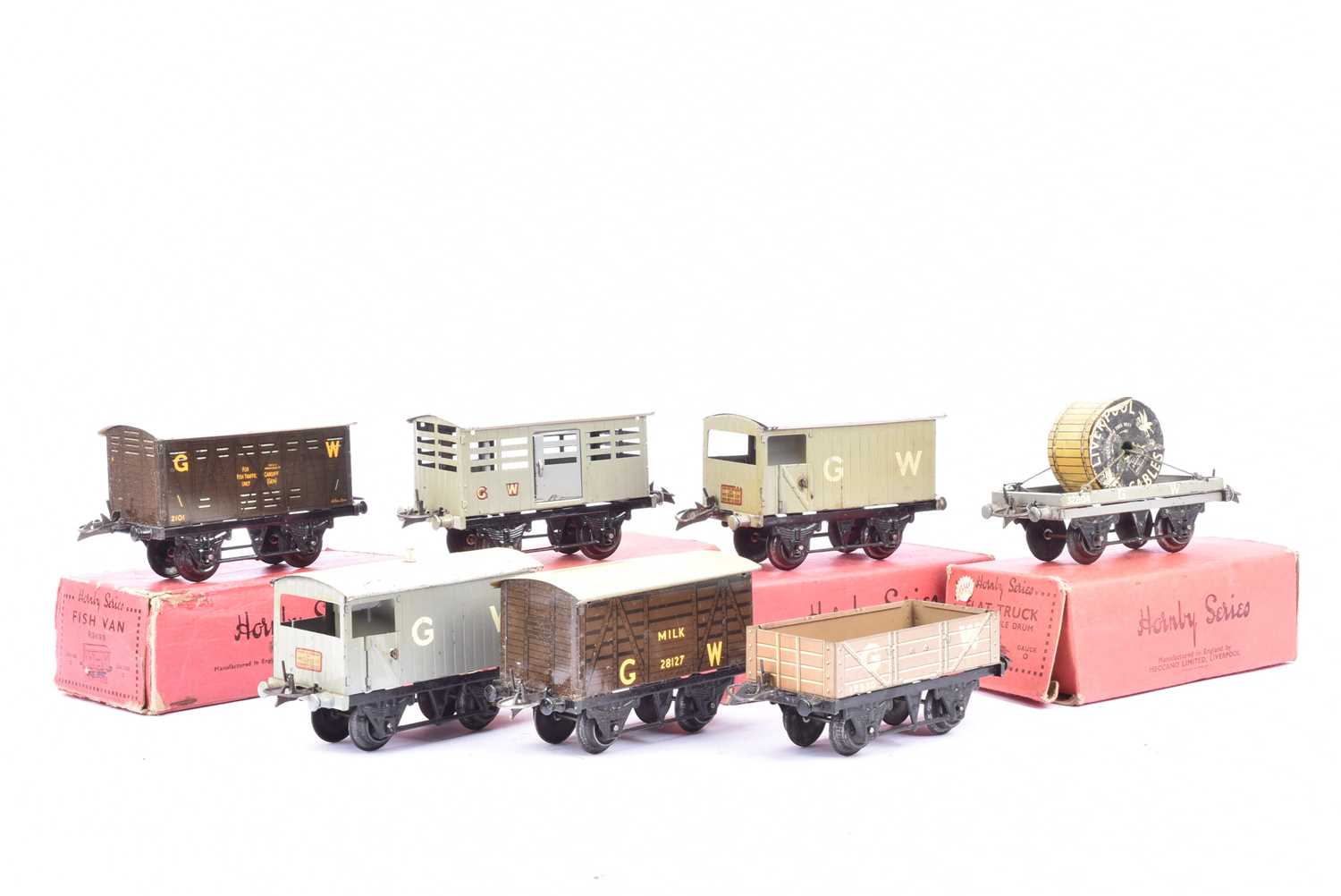 Lot 118 - Hornby 0 Gauge GW 4-wheel Goods Rolling Stock