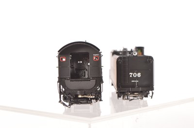 Lot 526 - Challenger Imports Ltd By Samhongsa Korea American HO Gauge Steam Locomotive and Tender