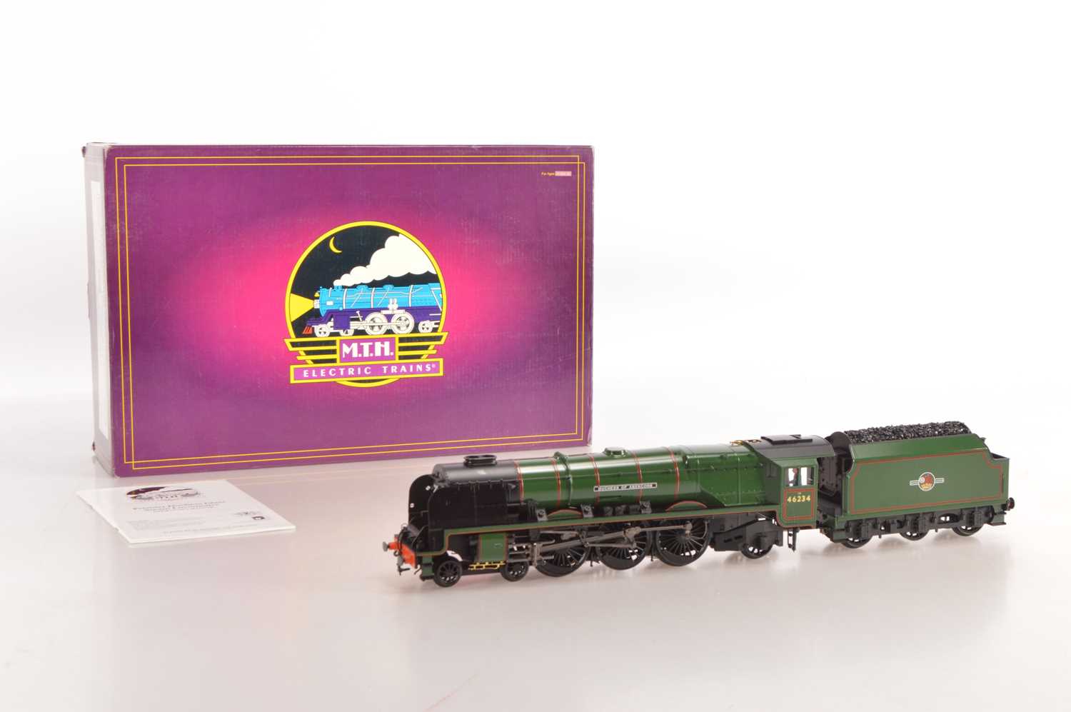 Lot 543 - MTH 0 Gauge BR Green Princess Coronation Class 4-6-2 Duchess Of Abercorn Locomotive & Tender 20-20-3369-1 