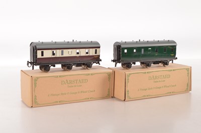 Lot 570 - Darstaed Modern Issue 0 Gauge BR 6 wheel Stove Vans (2)