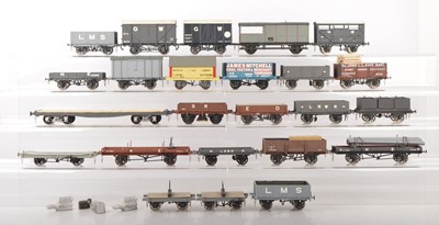 Lot 584 - Slaters and other commercial manufacturers 0 Gauge Finescale Group of Kit built Goods wagons (24)