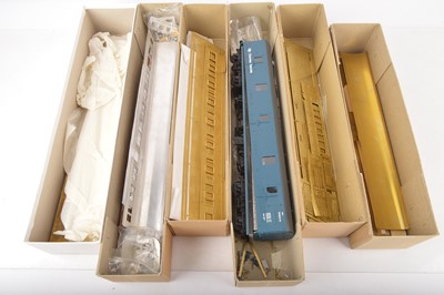 Lot 593 - Westdale/ Chowbent castings 0 Gauge Finescale mixed group of rolling stock kits (6)