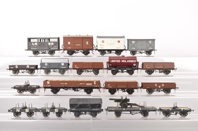 Lot 619 - Commercial manufacturers 0 Gauge Finescale group of Metal bodied Goods wagons (17)
