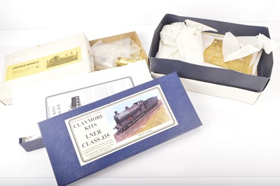 Lot 625 - Connoisseur Models/ Jidenco/ MSE 0 Gauge Finescale steam outline Locomotive Kits (3)