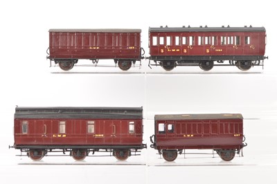 Lot 648 - Kit/Scratch built 0 Gauge Finescale group of Passenger coaches (7)