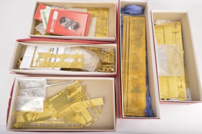 Lot 674 - Modellers world/ Mega Kits 0 Gauge Finescale Locomotive and other Kits (6)