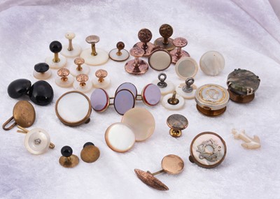 Lot 28 - A collection of gentleman's dress studs, cufflinks and buttons