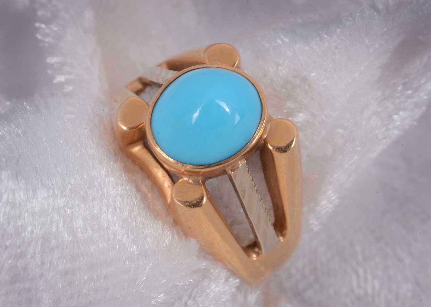 Lot 57 - A Middle Eastern turquoise signet ring