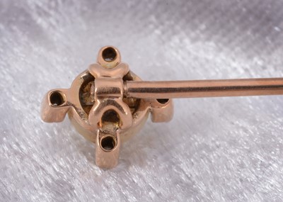 Lot 65 - A 19th Century pearl and diamond stick pin