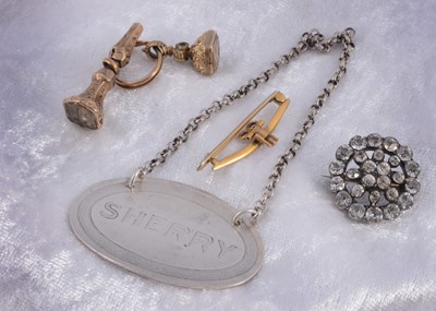 Lot 162 - A George V / VI silver oval Sherry label