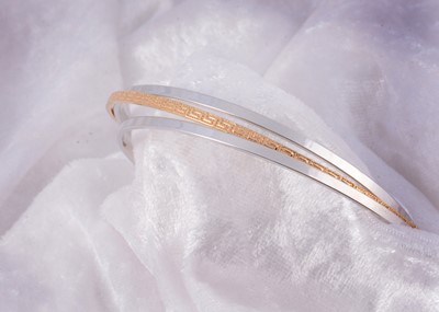 Lot 176 - Two 9ct white gold bangles
