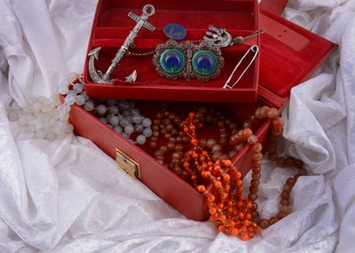 Lot 188 - An Indian enamel and base metal belt buckle