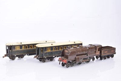 Lot 178 - Hornby 0 Gauge clockwork Blue Train comprising Nord brown 31801 4-4-2 Locomotive and Tender and two Coaches