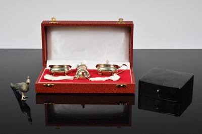 Lot 325 - A cased 1960s silver cruet set