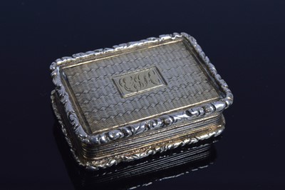 Lot 334 - A William IV silver gilt vinaigrette by William Shaw