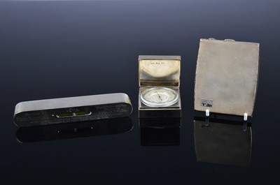 Lot 356 - Three Art Deco and later silver items 