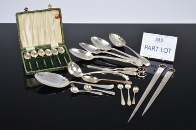 Lot 358 - A small collection of silver and silver plated flatware