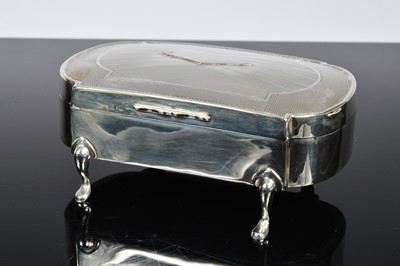 Lot 363 - A George V period silver jewellery casket