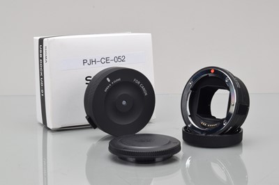 Lot 103 - A Sigma MC-11 Canon EF-Sony E Mount Converter