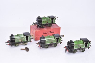 Lot 212 - Hornby 0 Gauge Clockwork LMS green Type 101 0-4-0 460 Tank Engines and No 1 Tank Box