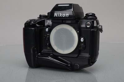 Lot 151 - A Nikon F4 SLR Camera Body