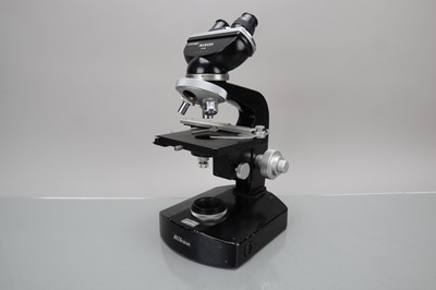 Lot 172 - A Nikon Model S Microscope