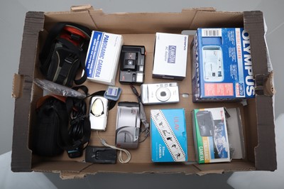 Lot 183 - A Group of Compact Cameras