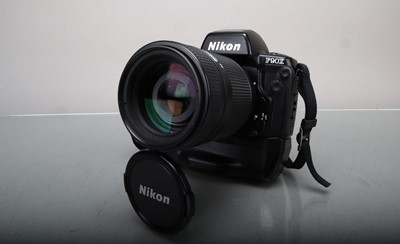 Lot 201 - A Nikon F90X SLR Camera